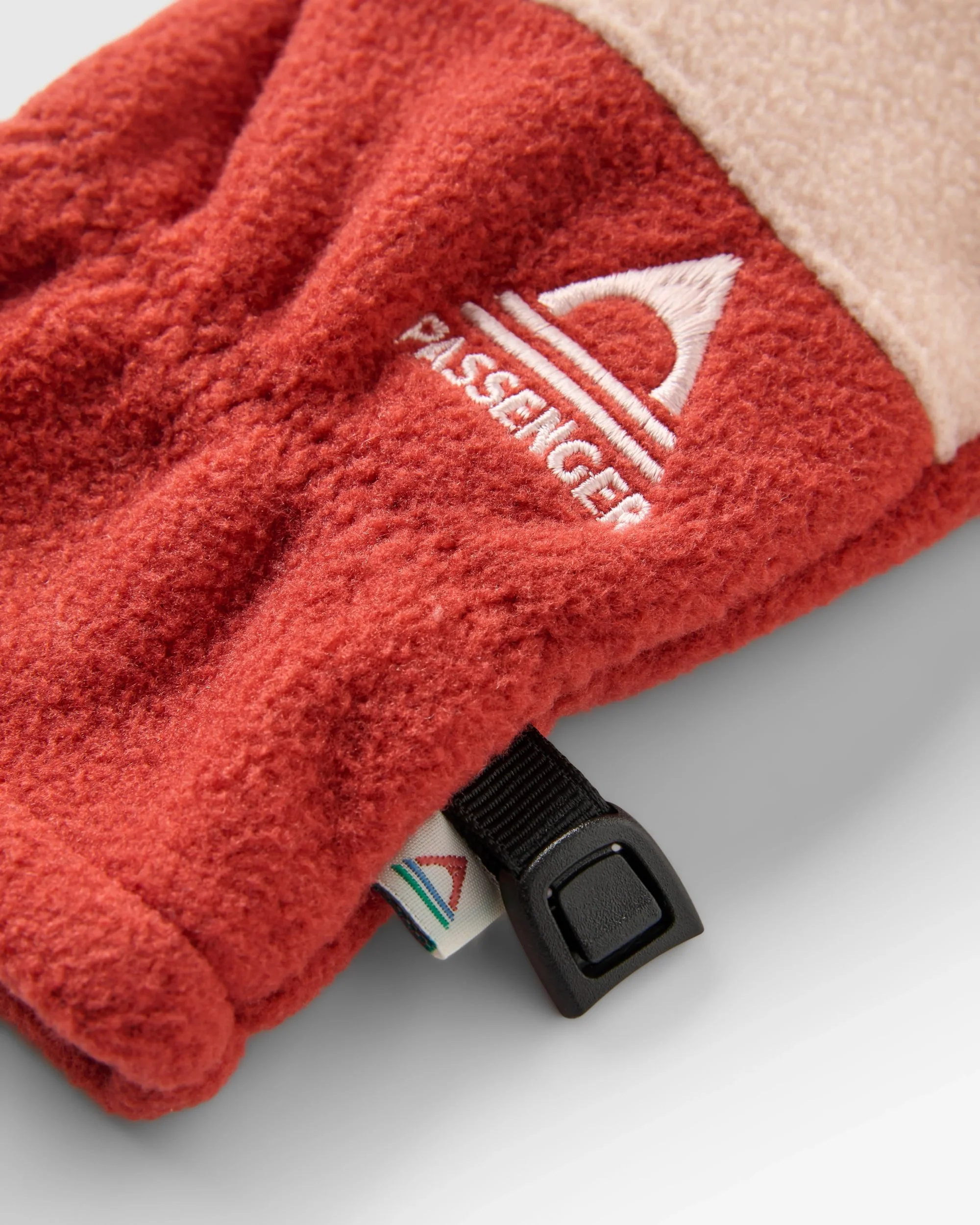 Daytrip Recycled Polar Fleece Gloves - Red Ochre/Blush - Image 4