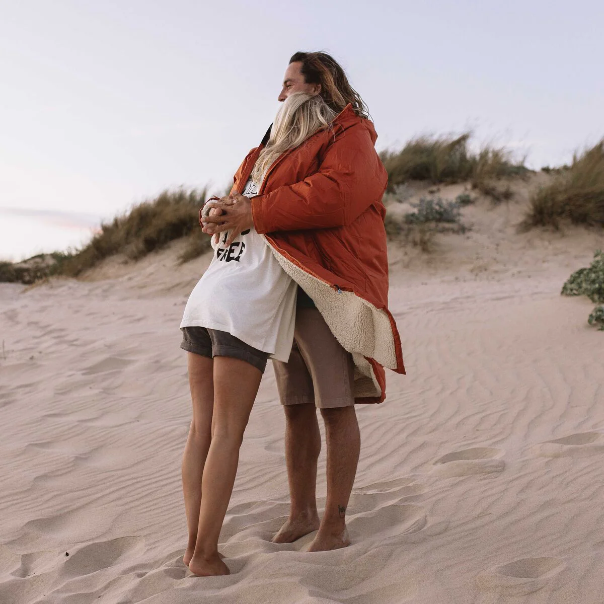 Escapism Recycled Sherpa Lined Changing Robe - Rust - Image 6