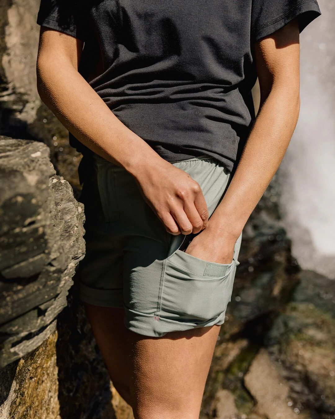 Laura All Purpose Short - Pistachio - Image 4