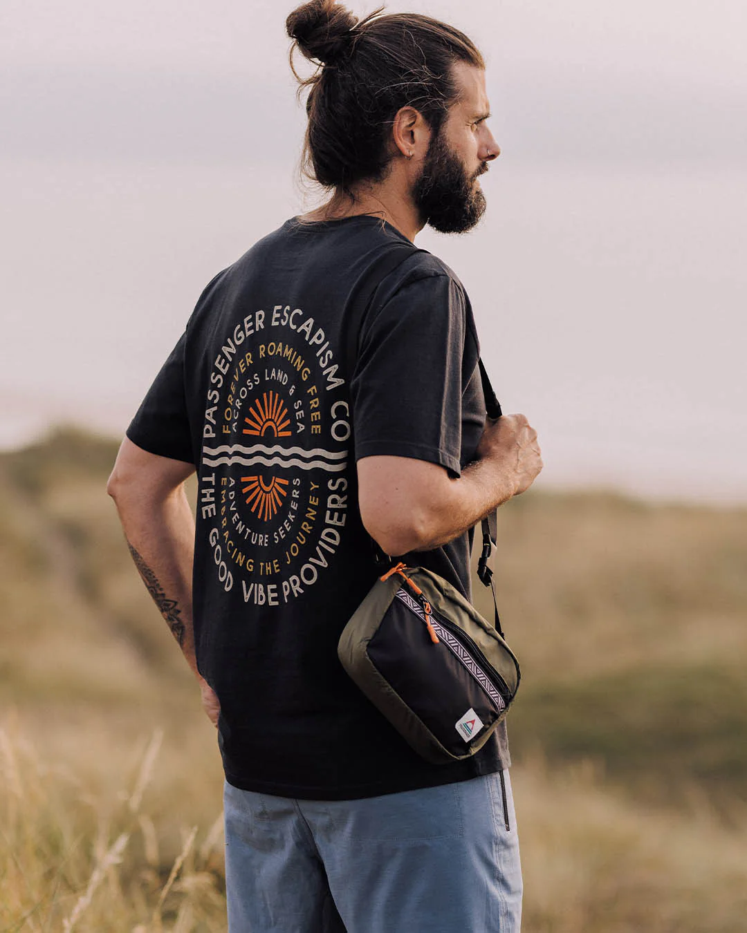 Mainland Recycled Hip Pack - True Black/ Khaki - Image 4