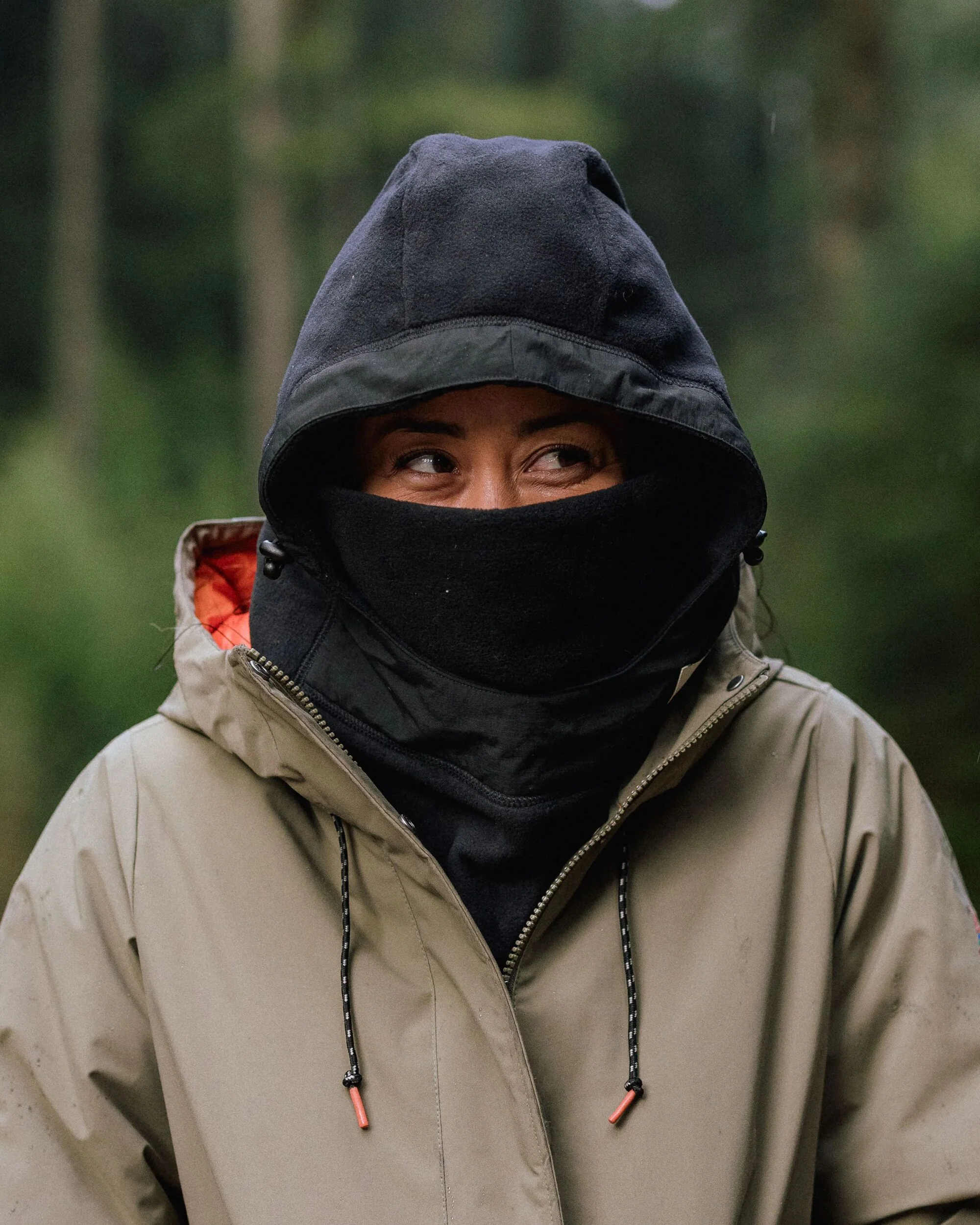 Snow Lodge Polartec® Hood - Black - Image 3